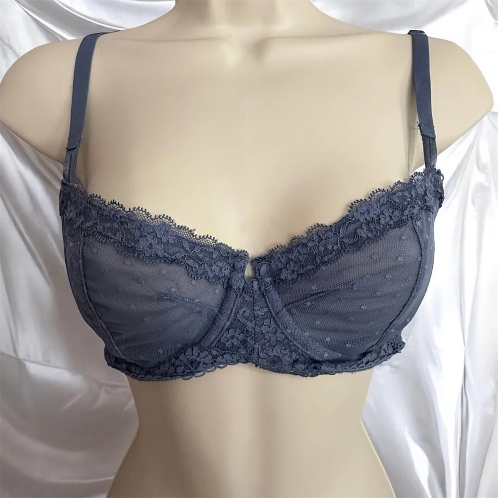 Victoria's Secret Dream Angels Blue Bra Push Up Without Padding Size 32DD